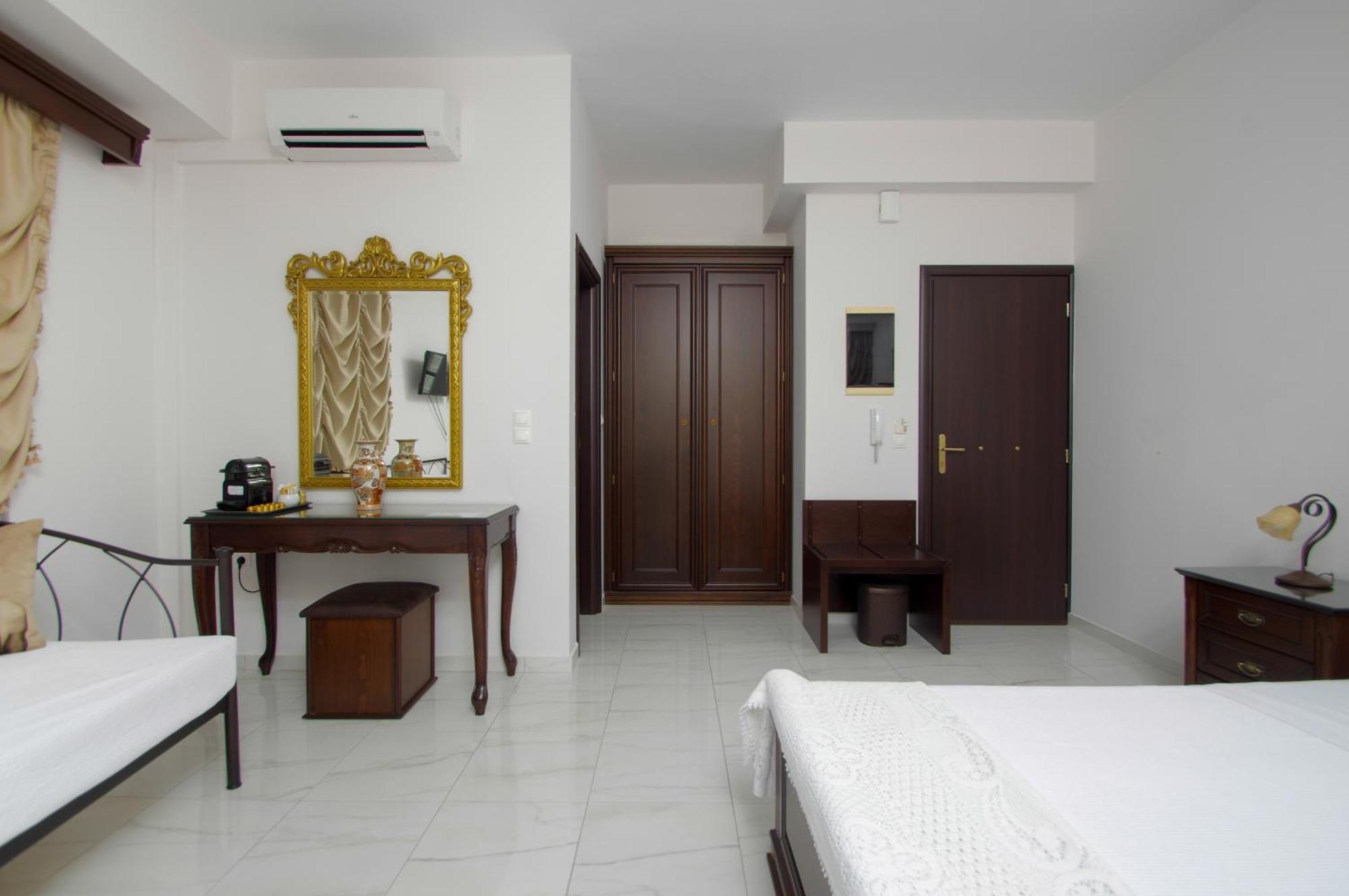 Megaron Apartment แอร์มูโปลี ภายนอก รูปภาพ